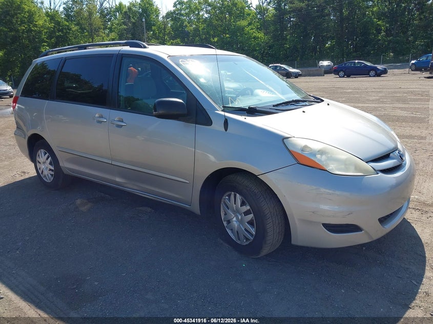 2009 Toyota Sienna VIN 5TDZK23C99S242542 IAAI salvage auction — NORMAL WEAR, Clear (Montana), sold $900 on 2026-07-15 (photo 1)