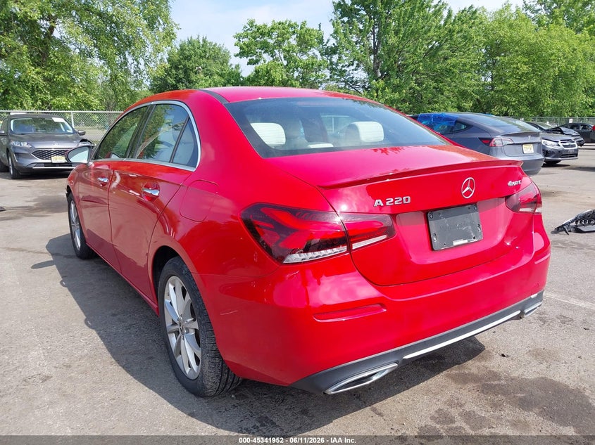 2019 Mercedes-benz A-klasse VIN WDD3G4FBXKW023493 IAAI salvage auction — FRONT END, Salvage (New Jersey), sold $3,850 on 2026-07-27 (photo 3)