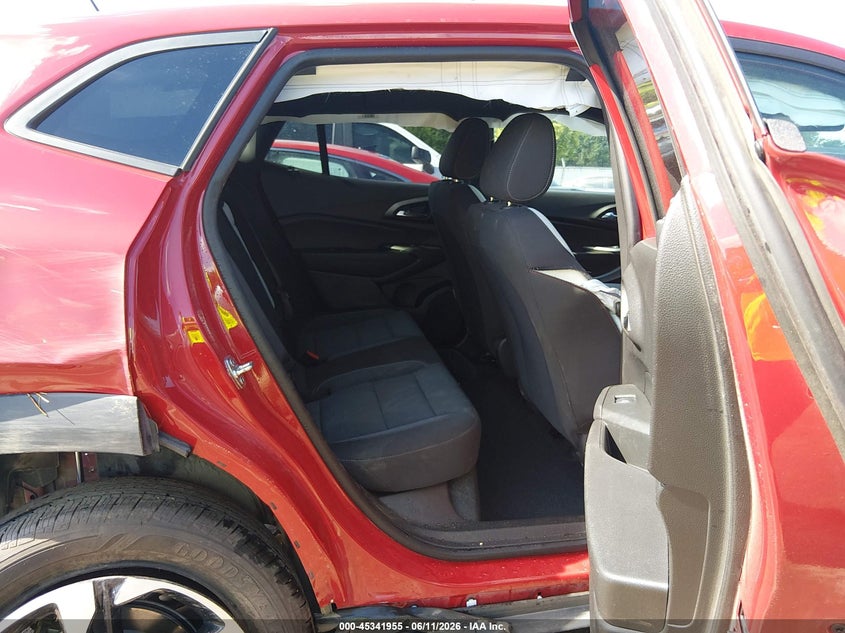 2026 Chevrolet Trax VIN KL77LGEPXTC026870 IAAI salvage auction — ROLLOVER, Salvage Title, sold $1,650 on 2026-07-23 (photo 8)