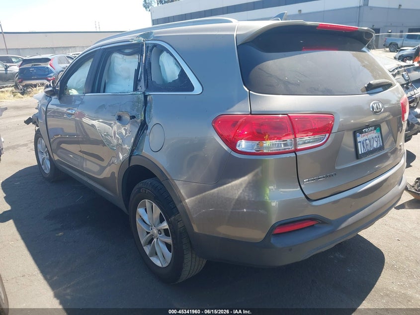2016 Kia Sorento VIN 5XYPG4A39GG018933 IAAI salvage auction — SIDE, Salvage Title, sold $1,250 on 2026-07-18 (photo 3)