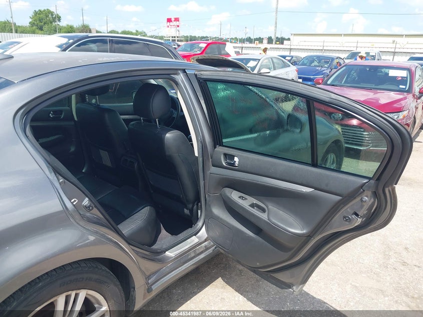 2013 Infiniti G VIN JN1CV6AP3DM716535 IAAI salvage auction — FRONT END, Original (Texas), sold $500 on 2026-07-22 (photo 8)