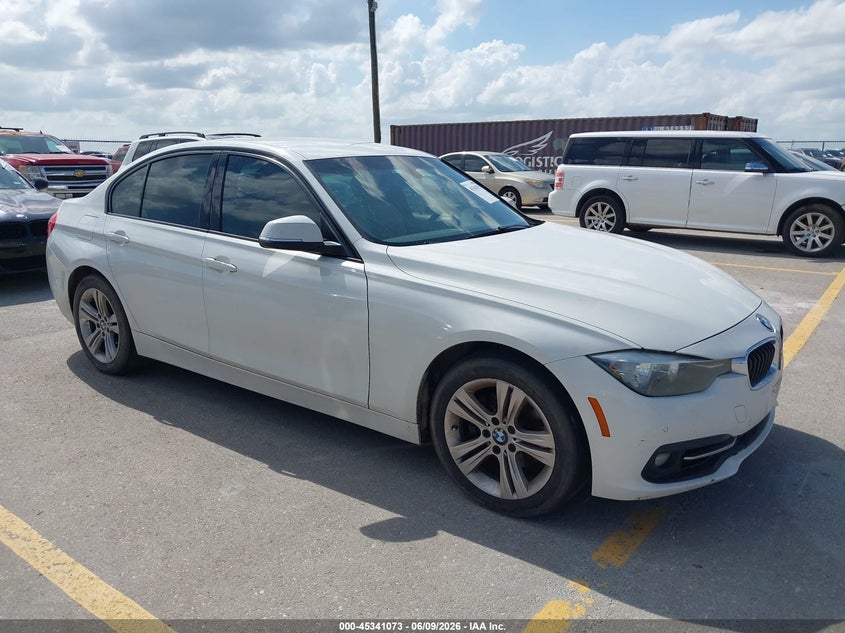 2016 BMW 3er VIN WBA8E9G57GNT43120 IAAI salvage auction — NORMAL WEAR, Salvage Title, sold $825 on 2026-07-09 (photo 1)