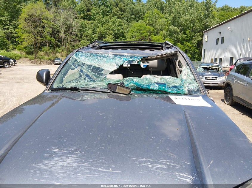2003 Toyota 4runner VIN JTEBT17R730023351 IAAI salvage auction — ROLLOVER, Salvage (Vermont), sold $2,300 on 2026-08-01 (photo 6)