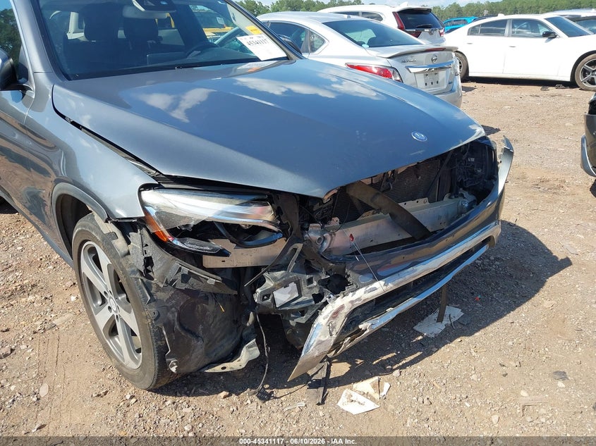 2016 Mercedes-benz Glc VIN WDC0G4JB6GF065262 IAAI salvage auction — FRONT END, Wait Title, sold $3,400 on 2026-08-19 (photo 6)
