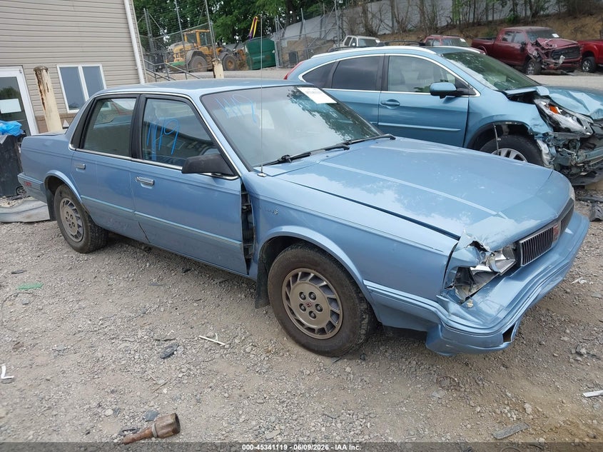 1993 Oldsmobile Cutlass ciera VIN 1G3AG54N5P6316990 — IAAI salvage auction photo