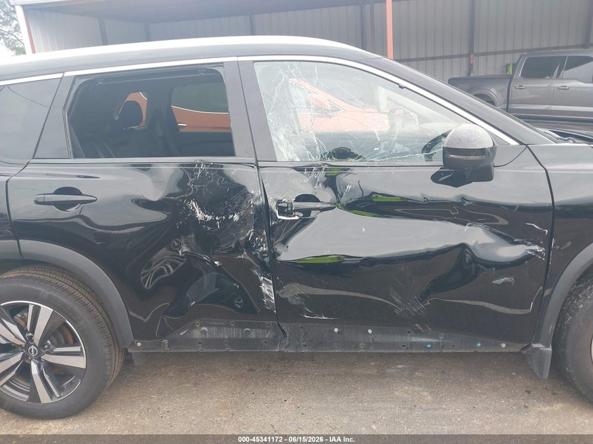 2023 Nissan Rogue VIN JN8BT3CA1PW411599 IAAI salvage auction — SIDE, Salvage (Mississippi), sold $6,050 on 2026-07-09 (photo 6)