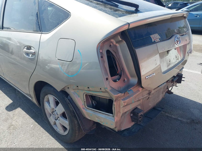 2005 Toyota Prius VIN JTDKB20U653024262 IAAI salvage auction — REAR END, Salvage (California), sold $600 on 2026-07-16 (photo 6)