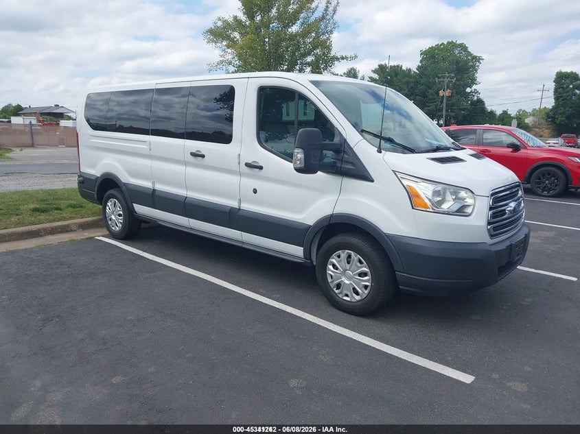 2015 Ford Transit-350 VIN 1FBZX2ZM9FKB10132 IAAI salvage auction — NORMAL WEAR, SF97 (Virginia), sold $23,275 on 2026-07-22 (photo 1)