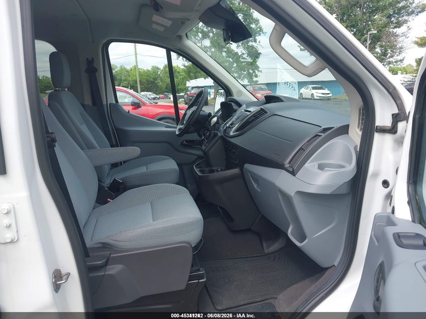 2015 Ford Transit-350 VIN 1FBZX2ZM9FKB10132 IAAI salvage auction — NORMAL WEAR, SF97 (Virginia), sold $23,275 on 2026-07-22 (photo 5)