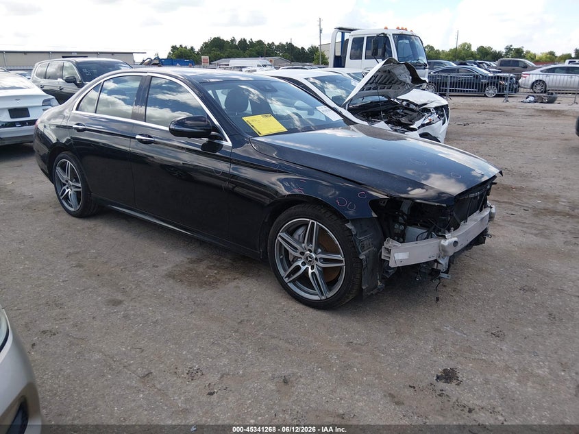2019 Mercedes-benz E-klasse VIN WDDZF4JB2KA617058 IAAI salvage auction — FRONT END, Original (Texas), sold $9,600 on 2026-08-19 (photo 1)