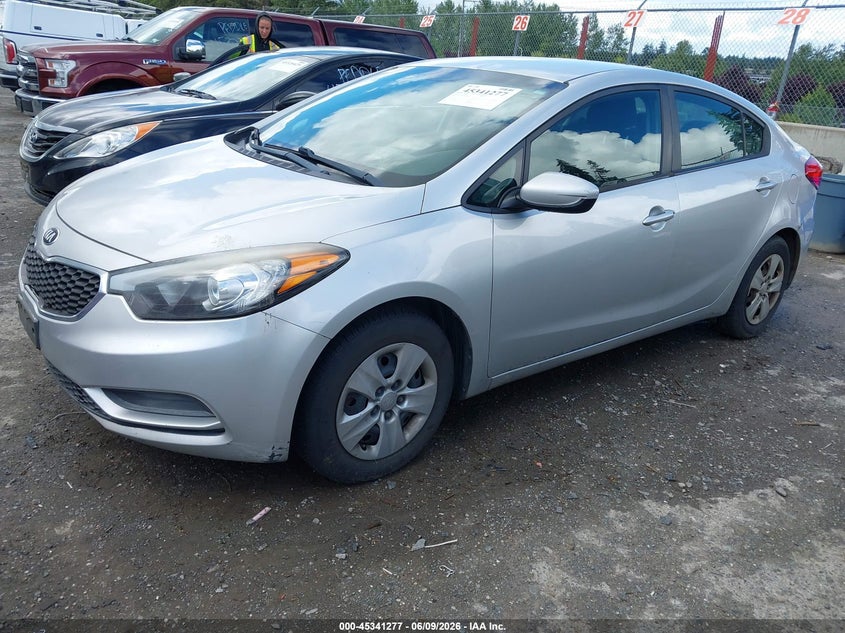 2014 Kia Forte VIN KNAFK4A66E5214383 IAAI salvage auction — NORMAL WEAR, Salvage Title, sold $375 on 2026-07-29 (photo 2)