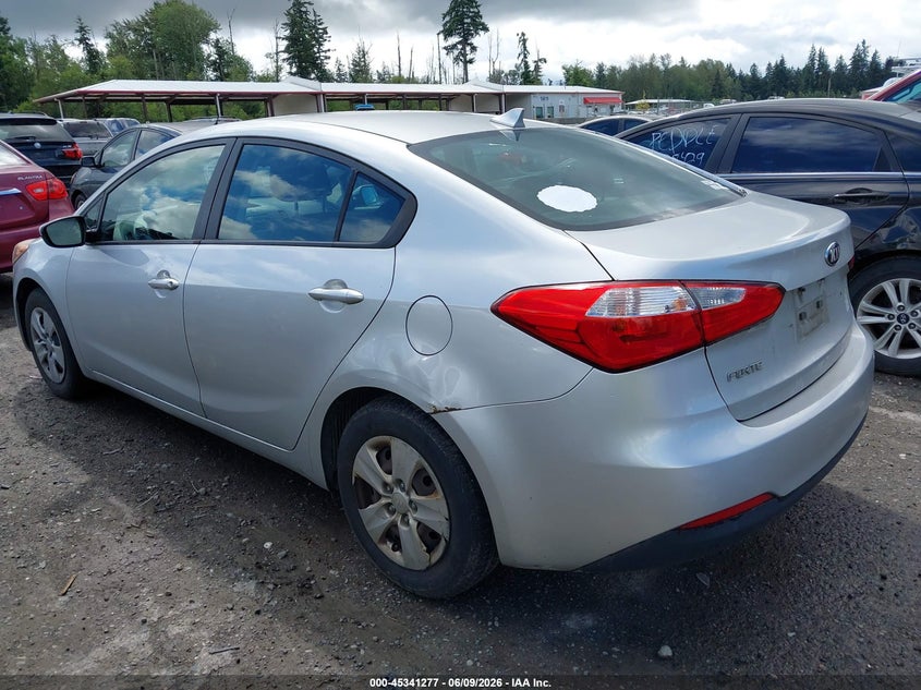 2014 Kia Forte VIN KNAFK4A66E5214383 IAAI salvage auction — NORMAL WEAR, Salvage Title, sold $375 on 2026-07-29 (photo 3)