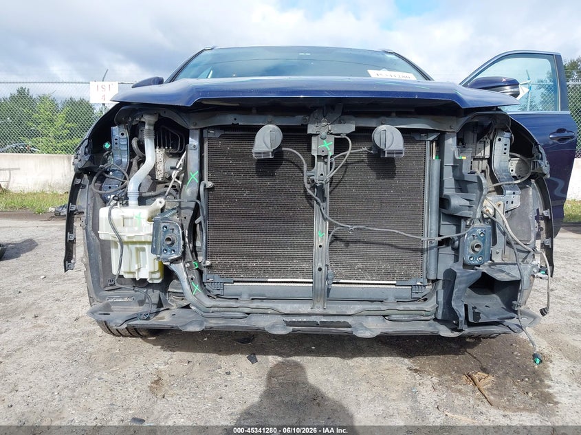 2015 Toyota Highlander VIN 5TDJKRFH9FS131403 IAAI salvage auction — FRONT END, Bill Of Sale (Washington), sold $7,850 on 2026-07-08 (photo 6)