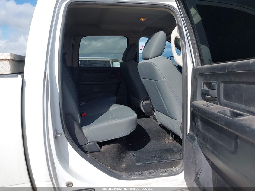 2017 Ram 2500 VIN 3C6UR5CL5HG647955 IAAI salvage auction — FRONT END, Original (Texas), sold $12,150 on 2026-08-31 (photo 8)