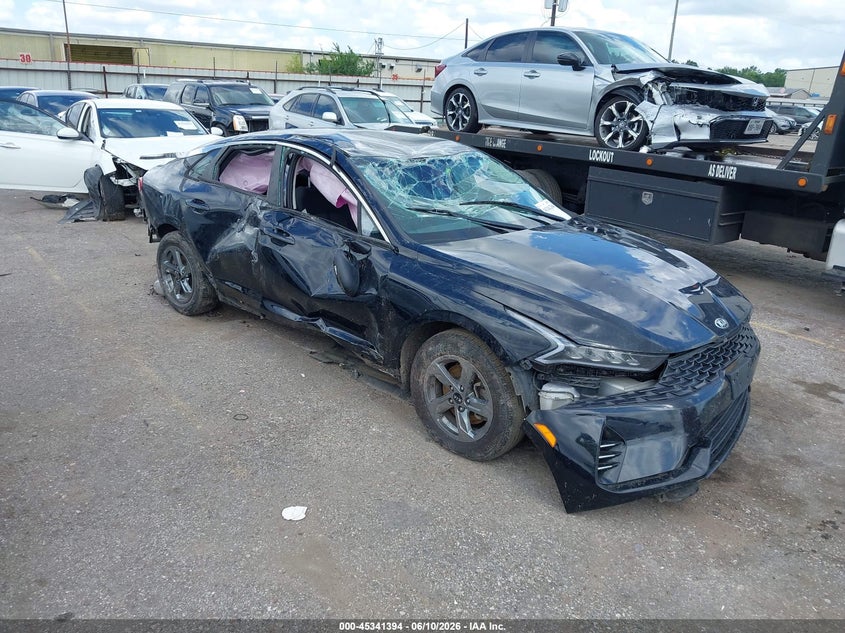 2021 Kia K5 VIN 5XXG14J2XMG013197 IAAI salvage auction — ROLLOVER, Salvage Title, sold $200 on 2026-07-22 (photo 1)