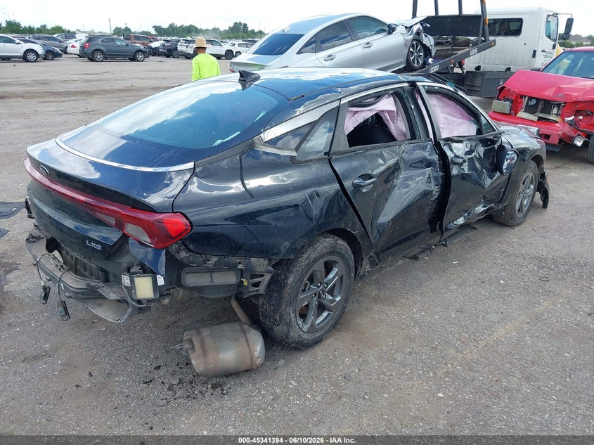 2021 Kia K5 VIN 5XXG14J2XMG013197 IAAI salvage auction — ROLLOVER, Salvage Title, sold $200 on 2026-07-22 (photo 4)