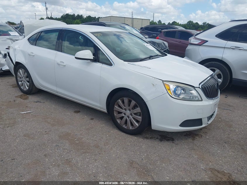2015 Buick Verano VIN 1G4PP5SK9F4127431 IAAI salvage auction — FRONT & REAR, Salvage (Texas), sold $700 on 2026-07-29 (photo 1)