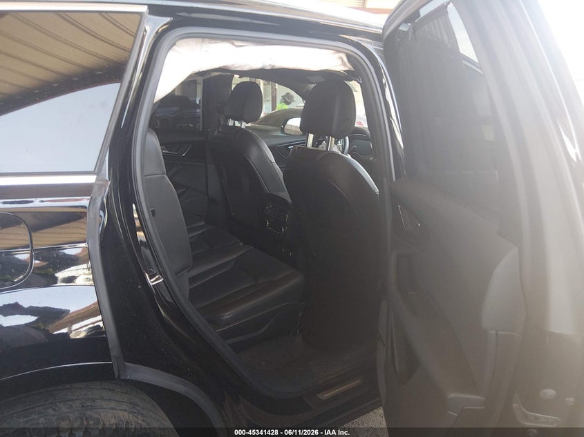 2018 Audi Q7 VIN WA1LAAF70JD030088 IAAI salvage auction — FRONT END, Salvage (Arizona), sold $900 on 2026-07-28 (photo 8)