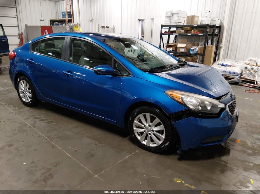 2015 Kia Forte VIN KNAFX4A61F5275062 IAAI salvage auction — FRONT END, Salvage Title, sold $650 on 2026-07-28 (photo 1)