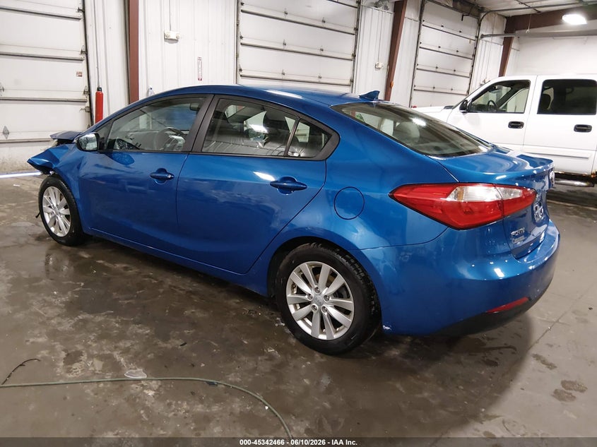 2015 Kia Forte VIN KNAFX4A61F5275062 IAAI salvage auction — FRONT END, Salvage Title, sold $650 on 2026-07-28 (photo 3)
