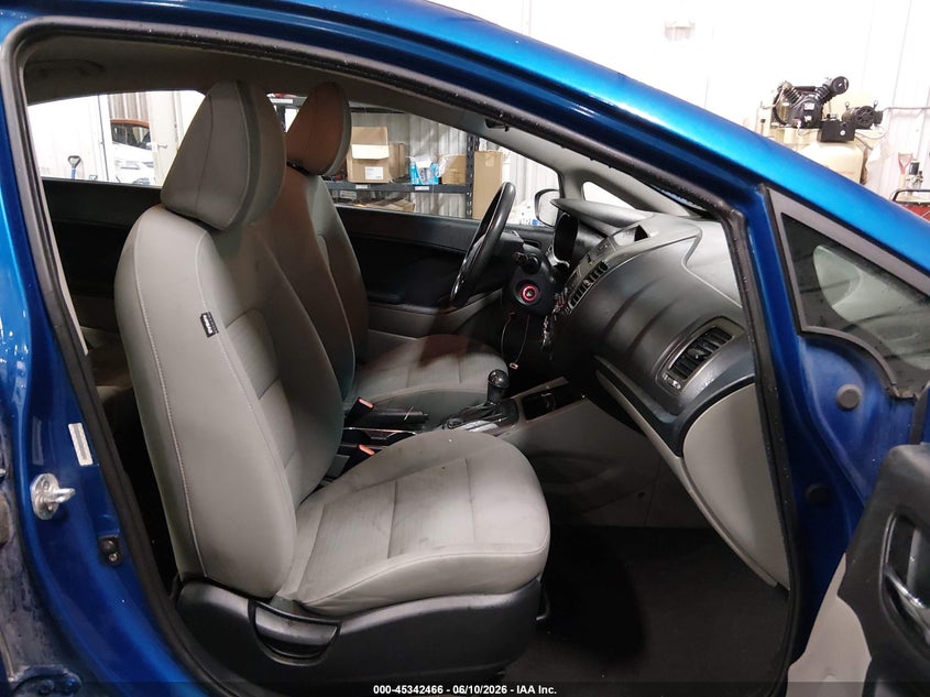 2015 Kia Forte VIN KNAFX4A61F5275062 IAAI salvage auction — FRONT END, Salvage Title, sold $650 on 2026-07-28 (photo 5)