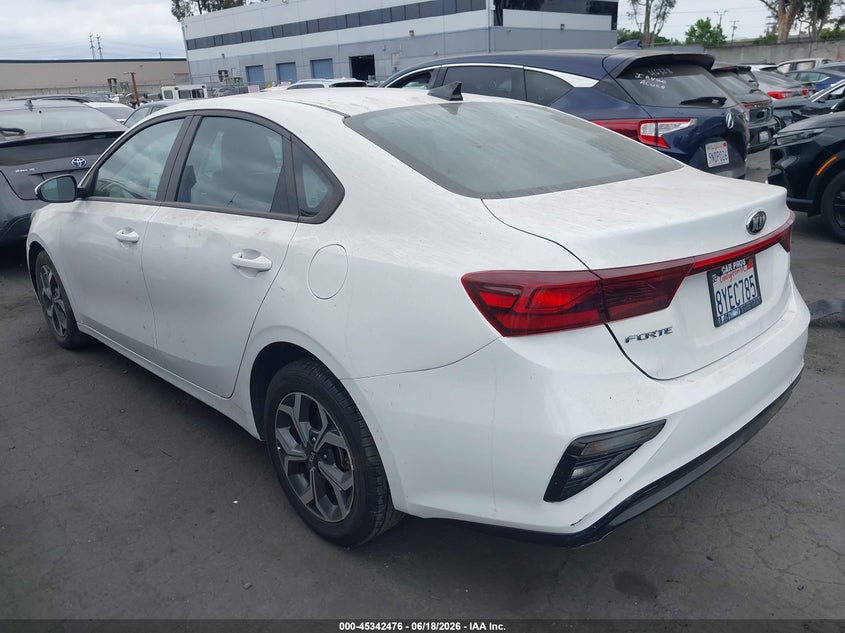 2021 Kia Forte VIN 3KPF24AD3ME403447 IAAI salvage auction — RIGHT FRONT, Salvage Title, sold $3,600 on 2026-07-25 (photo 3)