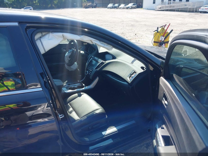 2018 Acura Tlx VIN 19UUB1F33JA006729 IAAI salvage auction — MECHANICAL, Salvage Title, sold $3,200 on 2026-09-11 (photo 5)