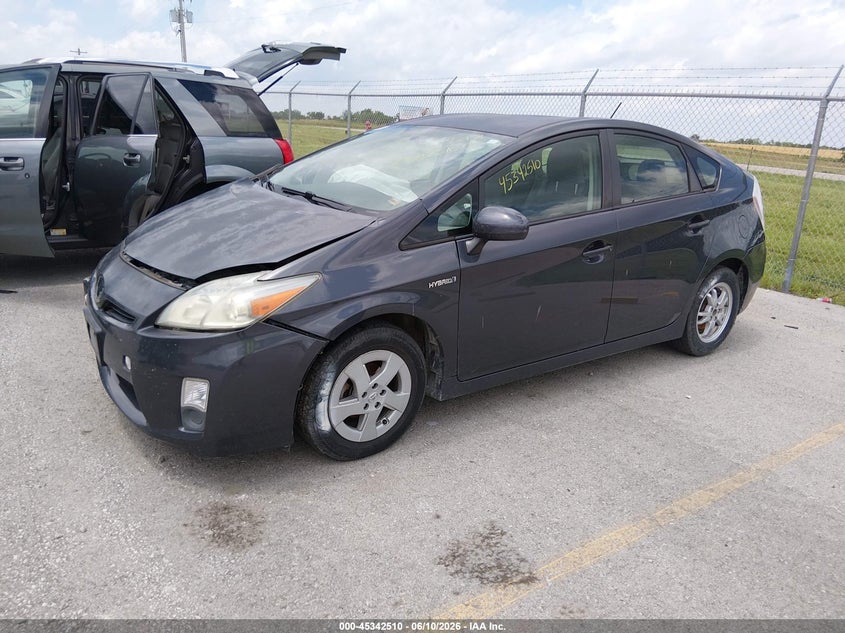 2011 Toyota Prius VIN JTDKN3DUXB5308579 IAAI salvage auction — RIGHT FRONT, Salvage (Missouri), sold $1,150 on 2026-07-09 (photo 2)