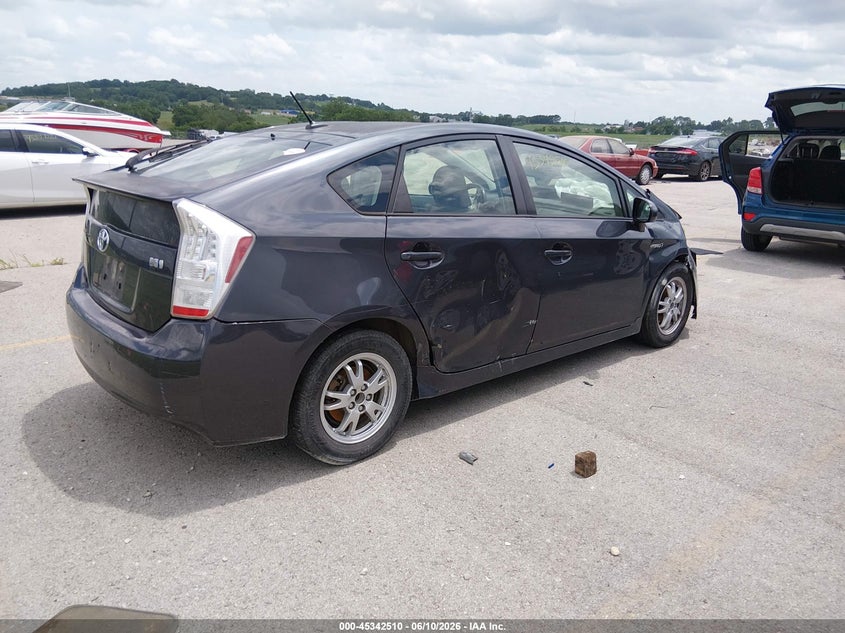 2011 Toyota Prius VIN JTDKN3DUXB5308579 IAAI salvage auction — RIGHT FRONT, Salvage (Missouri), sold $1,150 on 2026-07-09 (photo 4)