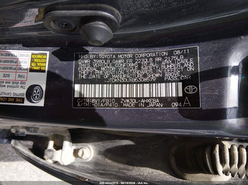 2011 Toyota Prius VIN JTDKN3DUXB5308579 IAAI salvage auction — RIGHT FRONT, Salvage (Missouri), sold $1,150 on 2026-07-09 (photo 9)