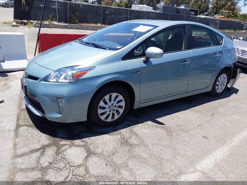 2014 Toyota Prius VIN JTDKN3DP6E3055562 IAAI salvage auction — RIGHT SIDE, Salvage Title, sold $1,950 on 2026-07-30 (photo 2)