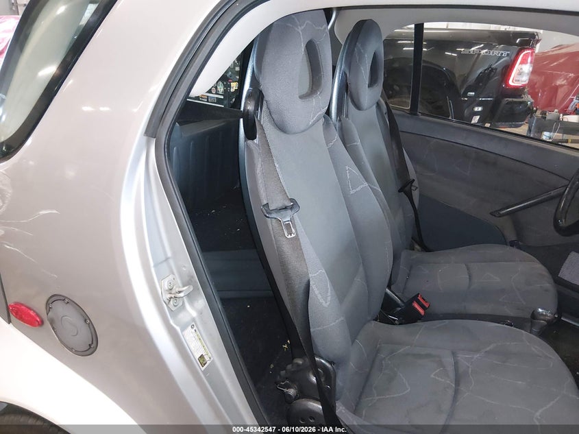 2006 Smart Fortwo VIN WME4503321J281267 IAAI salvage auction — REAR END, Salvage (Oregon), sold $75 on 2026-07-30 (photo 8)