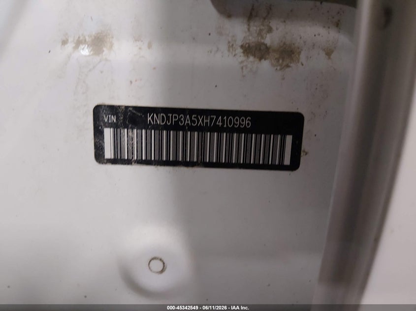 2017 Kia Soul VIN KNDJP3A5XH7410996 IAAI salvage auction — THEFT, Salvage (Iowa), sold $800 on 2026-07-25 (photo 9)