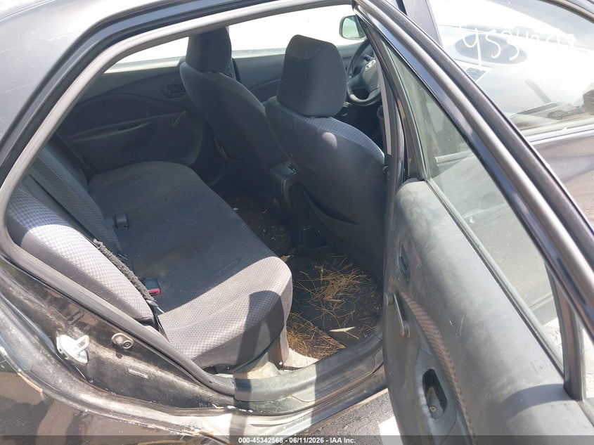 2007 Toyota Yaris VIN JTDBT923771048272 IAAI salvage auction — NORMAL WEAR, Clear (Indiana), sold $375 on 2026-07-22 (photo 8)