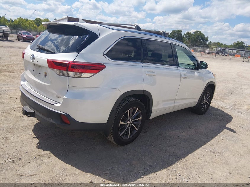 2018 Toyota Highlander VIN 5TDKZRFH9JS534483 IAAI salvage auction — LEFT SIDE, Salvage (Tennessee), sold $6,500 on 2026-07-22 (photo 4)