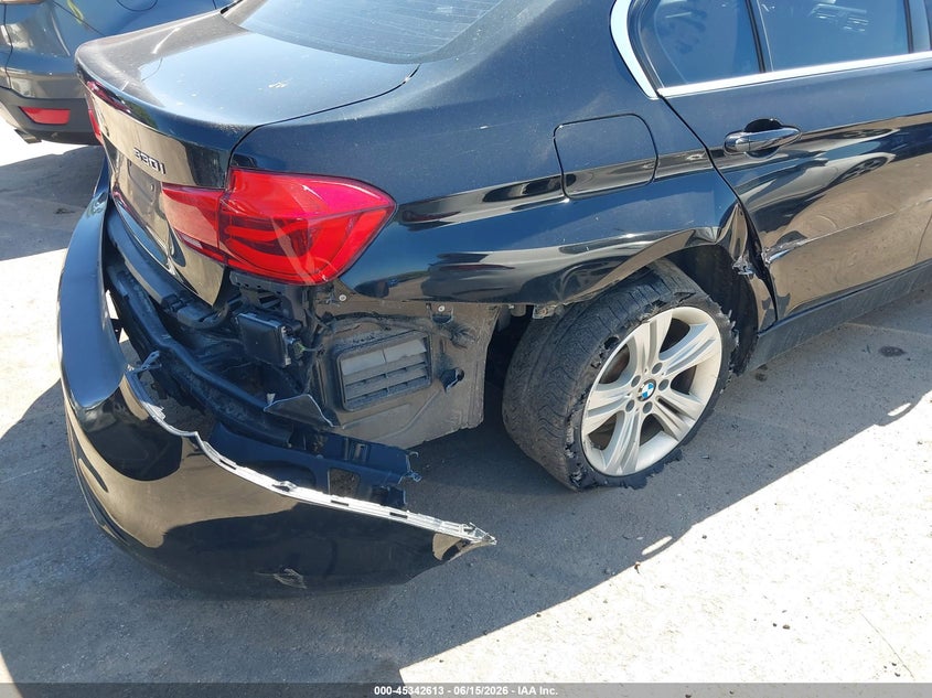 2018 BMW 3er VIN WBA8D9G56JNU68670 IAAI salvage auction — RIGHT SIDE, Salvage (Ohio), sold $3,000 on 2026-07-14 (photo 6)