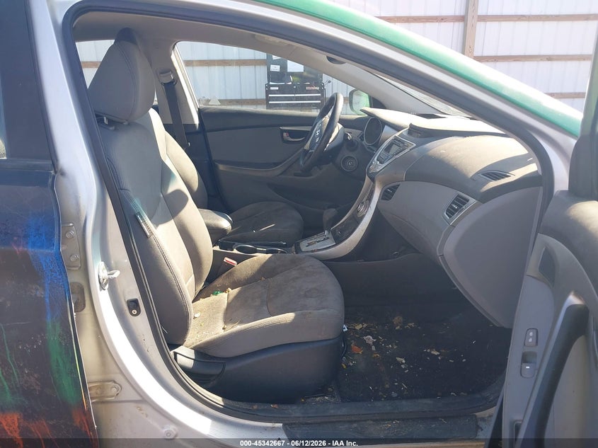 2012 Hyundai Elantra VIN KMHDH4AE6CU213717 IAAI salvage auction — NORMAL WEAR, Clear (Minnesota), sold $225 on 2026-07-14 (photo 5)
