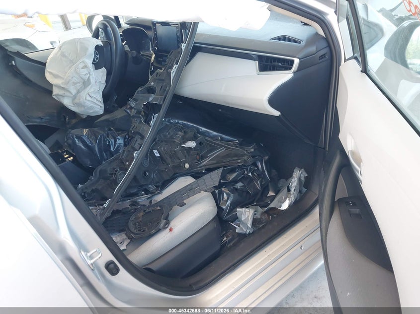 2020 Toyota Corolla VIN 5YFHPRAE5LP071489 IAAI salvage auction — BIO HAZARD, Bill Of Sale (Washington), sold $50 on 2026-07-22 (photo 5)
