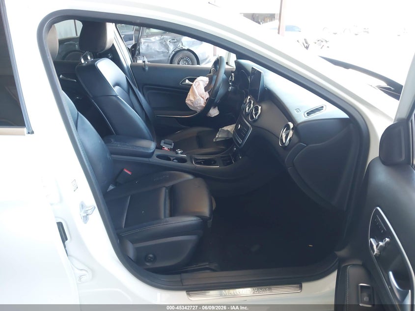 2018 Mercedes-benz Gla-klasse VIN WDCTG4GB3JJ440517 IAAI salvage auction — FRONT END, Salvage (California), sold $775 on 2026-07-30 (photo 5)