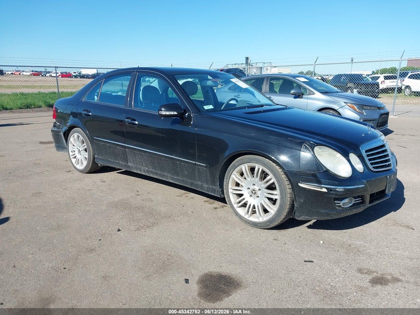 2007 Mercedes-benz E-class VIN WDBUF87X27B151257 IAAI salvage auction — REAR END, Prior Salvage (Minnesota), sold $375 on 2026-08-17 (photo 1)