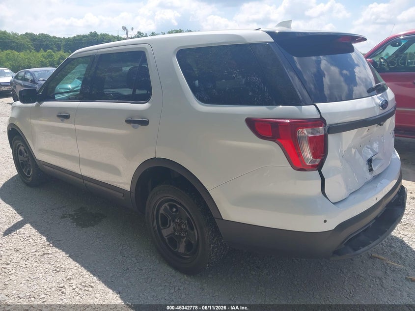 2017 Ford VIN 1FM5K8AR3HGC26365 IAAI salvage auction — REAR END, Salvage (Massachusetts), sold $1,050 on 2026-07-20 (photo 3)