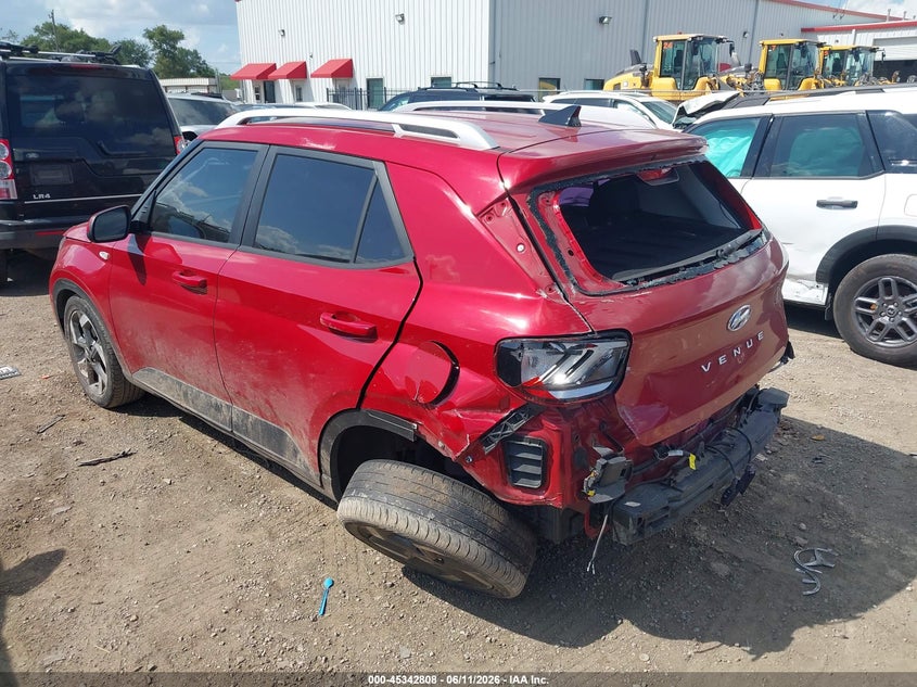 2022 Hyundai Venue VIN KMHRC8A3XNU173106 IAAI salvage auction — REAR END, Salvage (Texas), sold $2,400 on 2026-07-28 (photo 3)