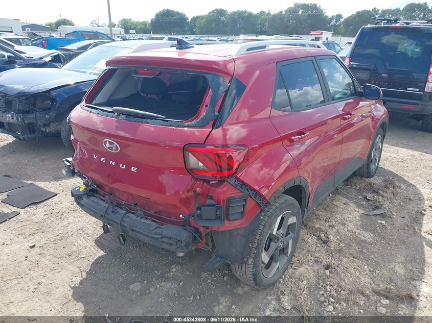 2022 Hyundai Venue VIN KMHRC8A3XNU173106 IAAI salvage auction — REAR END, Salvage (Texas), sold $2,400 on 2026-07-28 (photo 4)