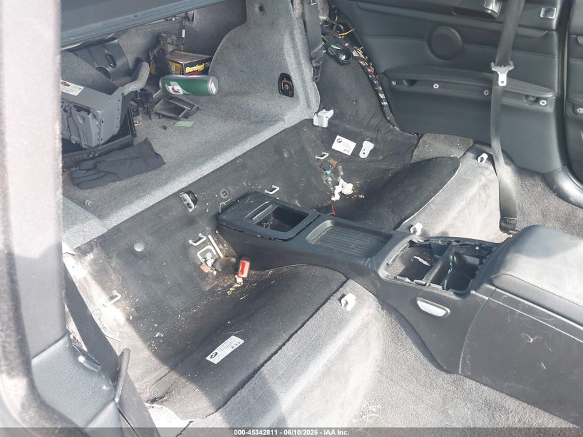 2011 BMW 3 series VIN WBAKF9C51BE620362 IAAI salvage auction — NORMAL WEAR, Clear (Illinois), sold $475 on 2026-07-20 (photo 8)