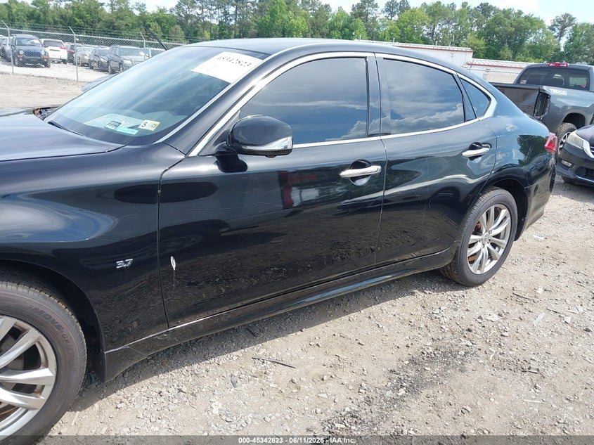 2015 Infiniti Q70 VIN JN1BY1AR0FM561050 IAAI salvage auction — VANDALISM, Salvage Title, sold $1,700 on 2026-07-24 (photo 6)