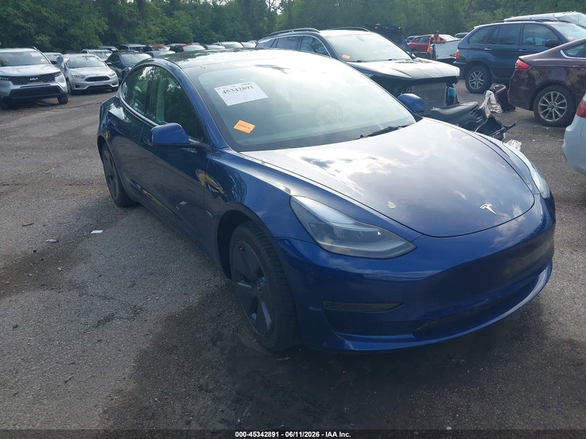 2023 Tesla Model 3 VIN 5YJ3E1EAXPF682192 IAAI salvage auction — LEFT SIDE, Salvage (Ohio), sold $7,200 on 2026-07-30 (photo 1)