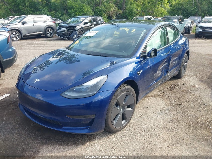 2023 Tesla Model 3 VIN 5YJ3E1EAXPF682192 IAAI salvage auction — LEFT SIDE, Salvage (Ohio), sold $7,200 on 2026-07-30 (photo 2)