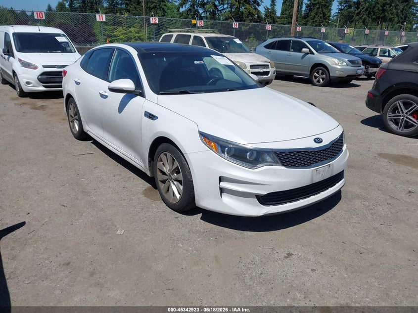 2016 Kia Optima VIN 5XXGU4L31GG029290 IAAI salvage auction — NORMAL WEAR, Rebuilt-Non-Public (Washington), sold $425 on 2026-07-15 (photo 1)