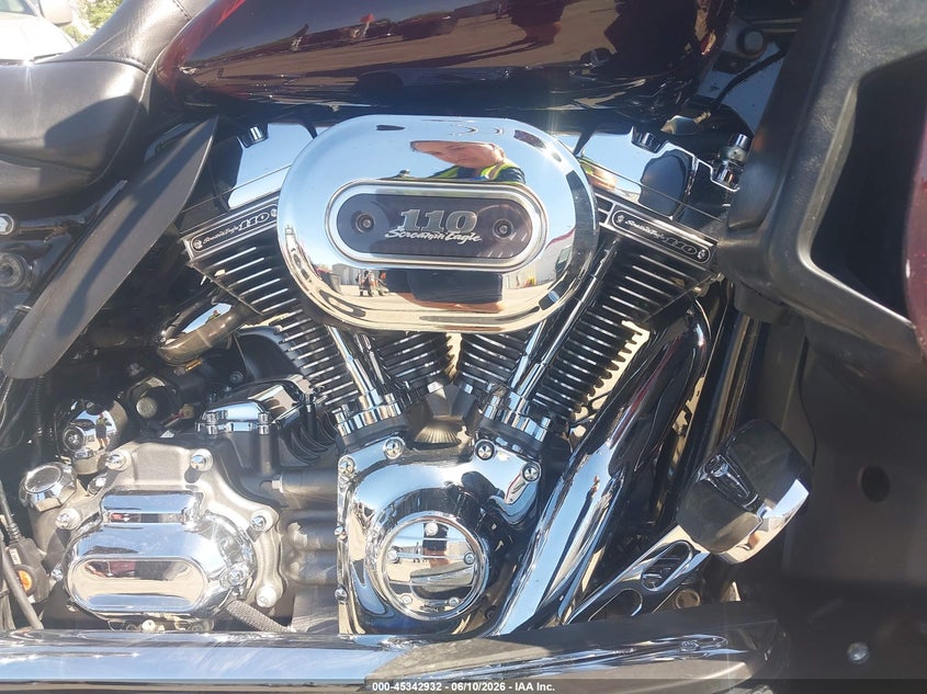 2014 Harley-davidson Electra glide VIN 1HD1TEN35EB952577 IAAI salvage auction — LEFT SIDE, Clear (Wyoming), sold $4,800 on 2026-07-09 (photo 8)