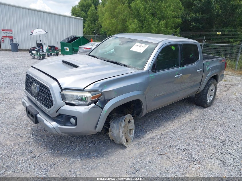 2018 Toyota Tacoma VIN 5TFCZ5AN6JX135342 IAAI salvage auction — FRONT END, Salvage Title, sold $8,200 on 2026-07-24 (photo 2)